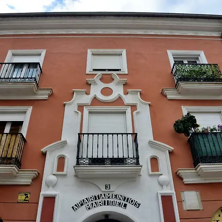 Wonderstays Maribel Apartment