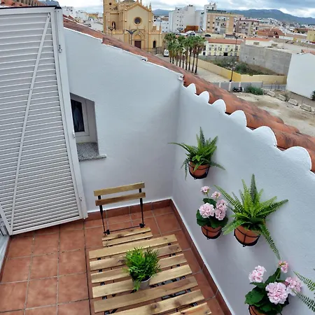 Wonderstays Maribel Apartment *