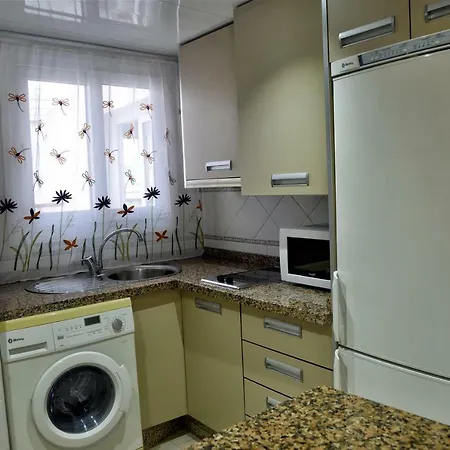 Wonderstays Maribel Apartment *